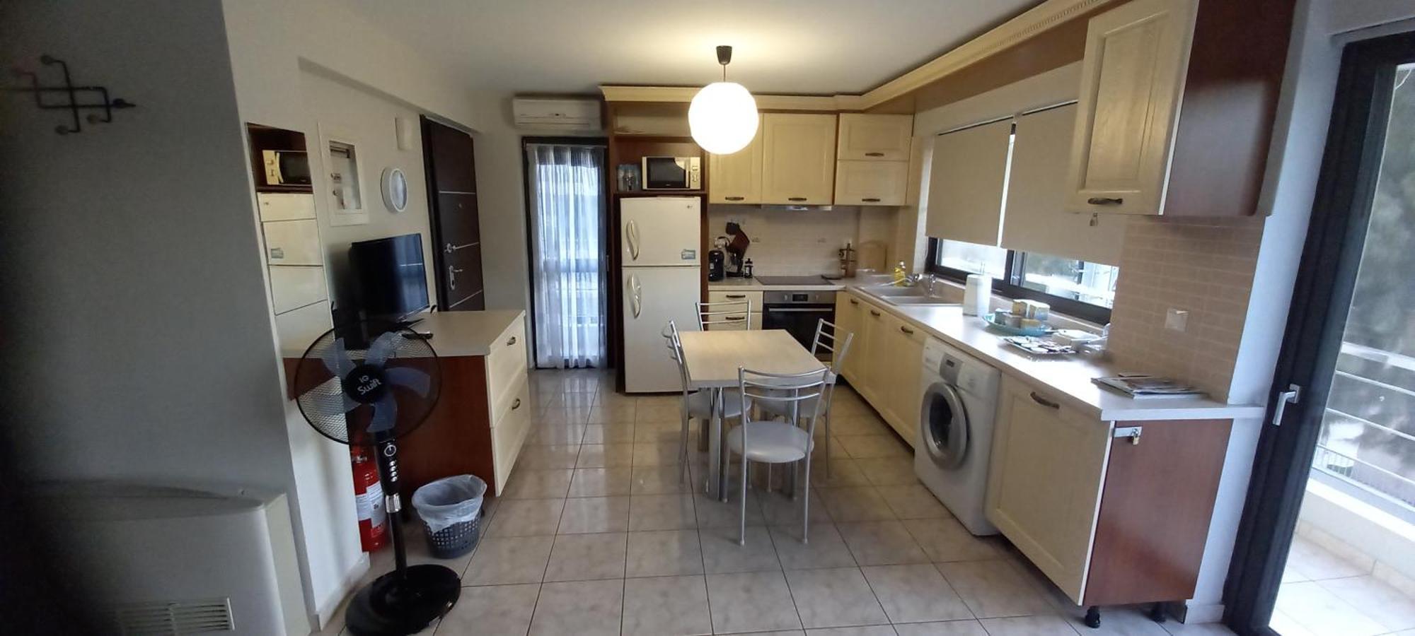 Lavrio Center - Thanasis' Studio Buitenkant foto