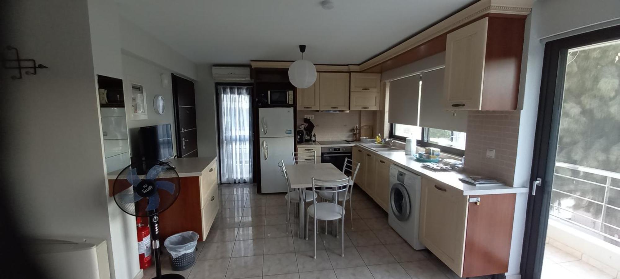 Lavrio Center - Thanasis' Studio Buitenkant foto